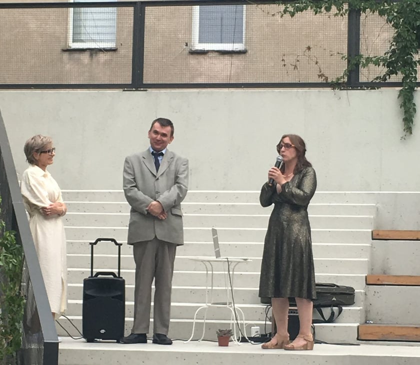 Olga Budzan i Jakub Plączkowski podczas wernisażu prac artysty 14 lipca
