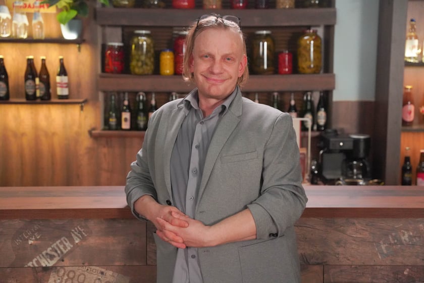 Zdjęcia z serialu ?Święty?