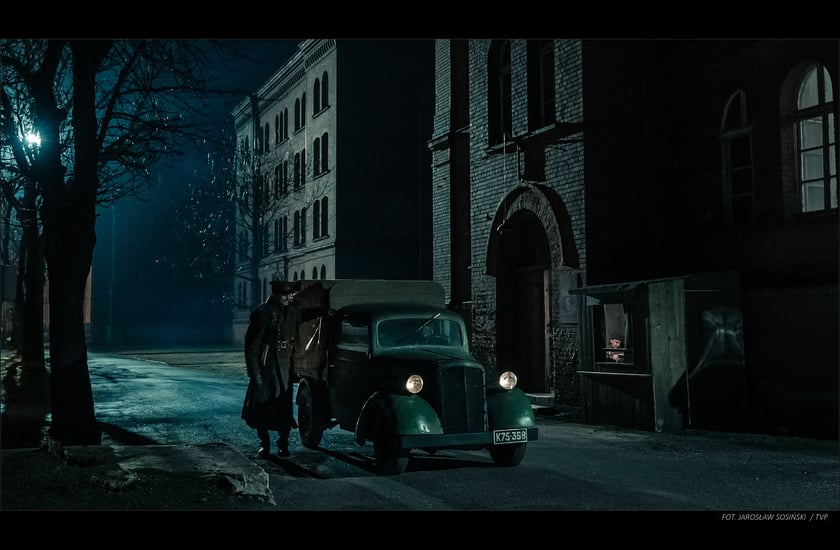 Na zdjęciu kadr z serialu "Erynie"