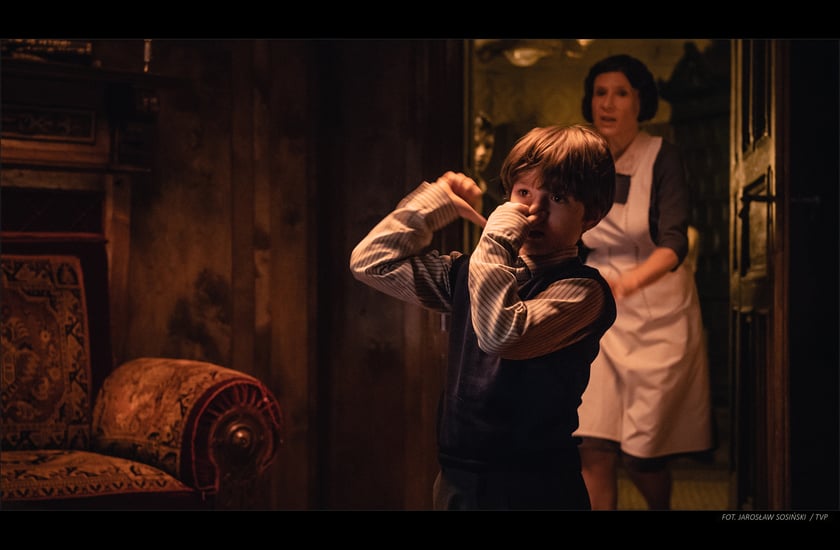 Na zdjęciu kadr z serialu "Erynie"