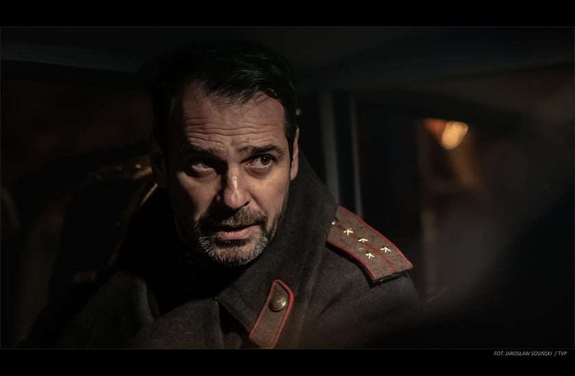 Na zdjęciu kadr z serialu "Erynie"