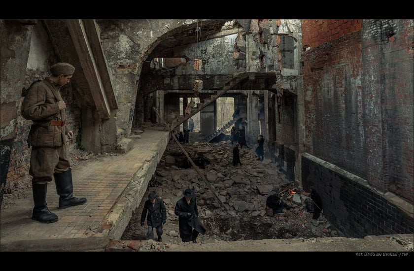 Na zdjęciu kadr z serialu "Erynie"