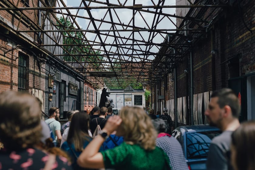 Osobliwy spacer po Hubach