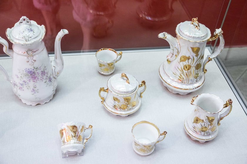 Eksponaty na wystawie &bdquo;Śląsk: kraina porcelany&rdquo; w Starym Ratuszu. Obejrzymy je do końca grudnia 2023