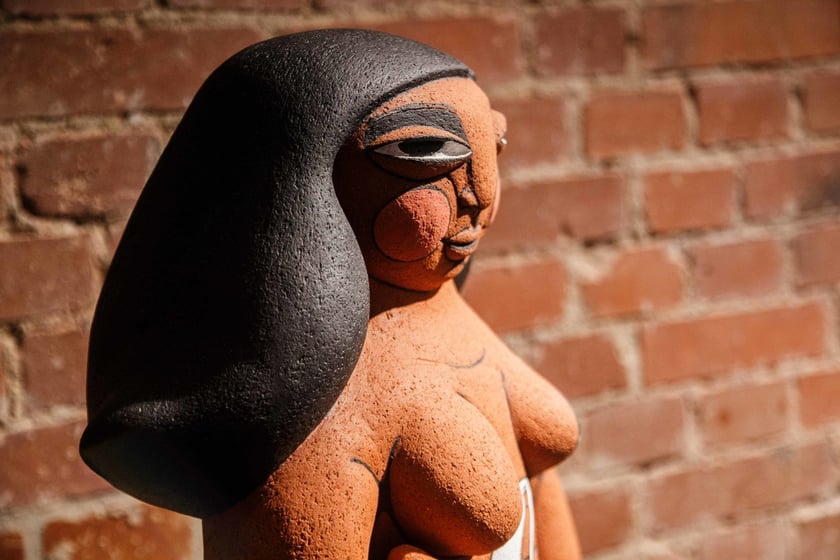 Niezwykłe rzeźby Janiny Myronowej do obejrzenia w Fine Art Gallery