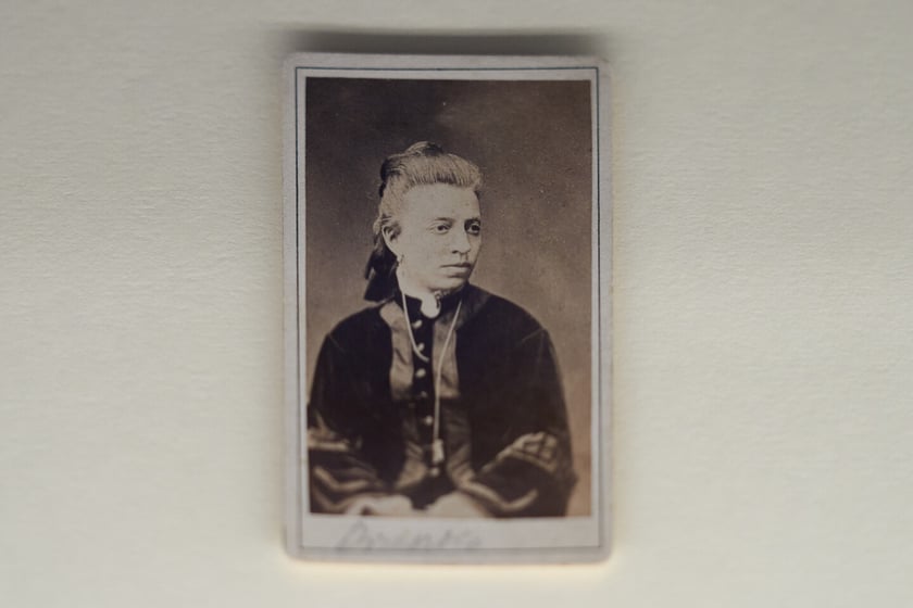 Fotografia Elizy Orzeszkowej. Wystawa &bdquo;Czarna sukienka. Patriotki w walce o wolność&rdquo;&nbsp;