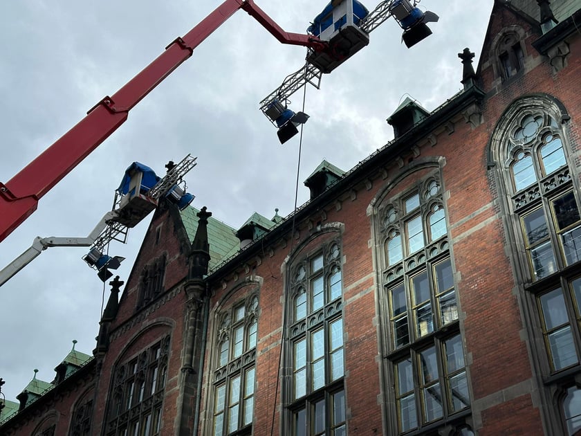 Plan zdjęciowy do filmu ,,Mamka'' w reżyserii Magnus von Horn. Filmowcy na kilka dni zajęli ulicę Szajnochy