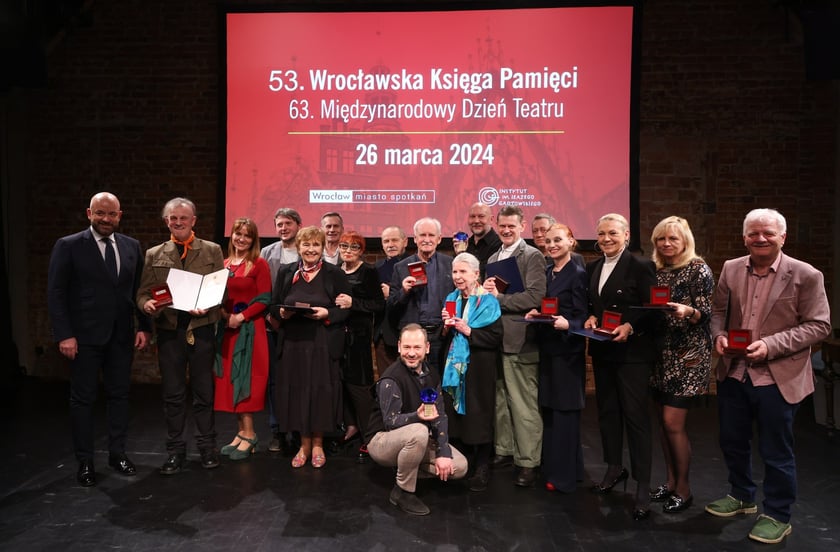 53. Wrocławska Księga Pamięci z okazji 63. Międzynarodowego Dnia Teatru