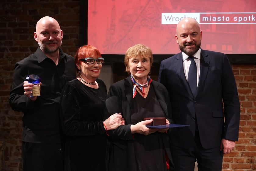 53. Wrocławska Księga Pamięci z okazji 63. Międzynarodowego Dnia Teatru