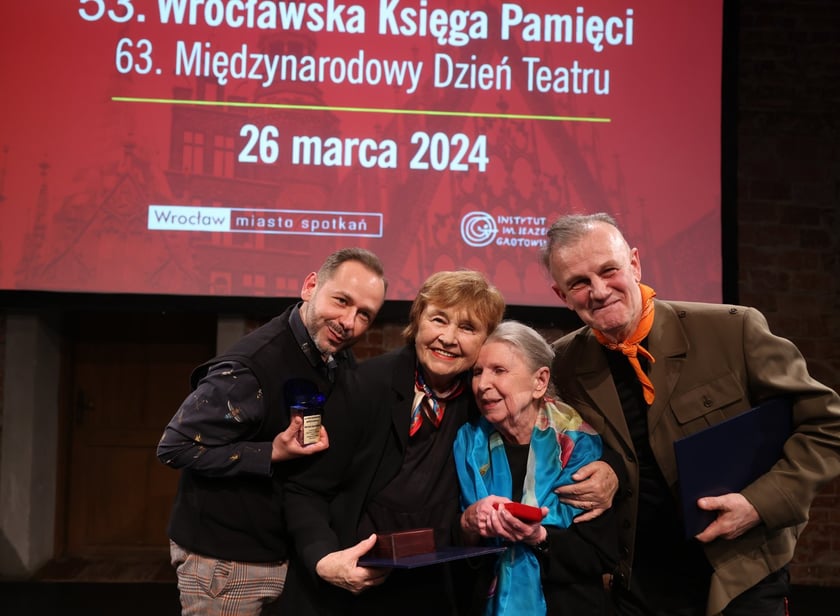 53. Wrocławska Księga Pamięci z okazji 63. Międzynarodowego Dnia Teatru