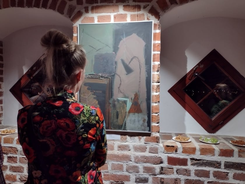 Wernisaż wystawy W inny miejscu w Galerii Brama Wrocławska w Oleśnicy