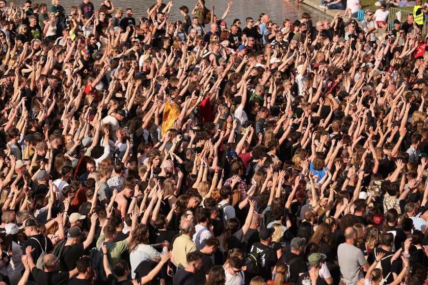 Festiwal 3-Majówka we Wrocławiu - drugi dzień koncertów i zabawa publiczności