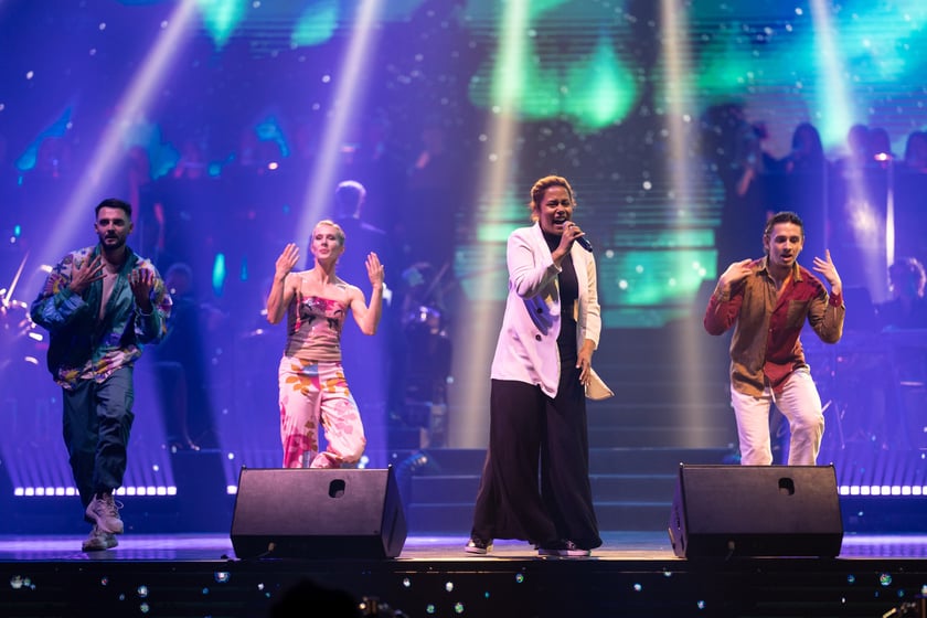 Wielkie show w Hali stulecia. Koncert "Gwiazdozbiór Aniołów. In varietae concordia".