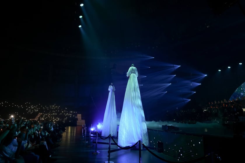 Wielkie show w Hali stulecia. Koncert "Gwiazdozbiór Aniołów. In varietae concordia".