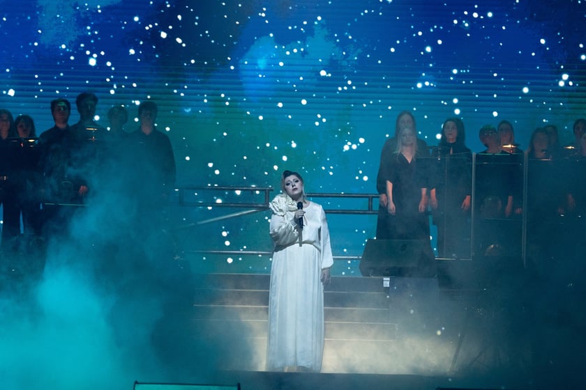 Wielkie show w Hali stulecia. Koncert "Gwiazdozbiór Aniołów. In varietae concordia".