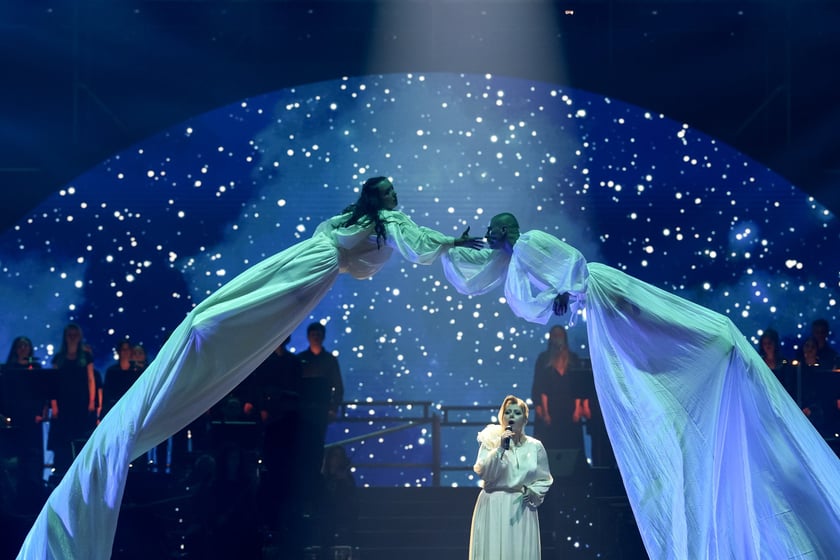 Wielkie show w Hali stulecia. Koncert "Gwiazdozbiór Aniołów. In varietae concordia".