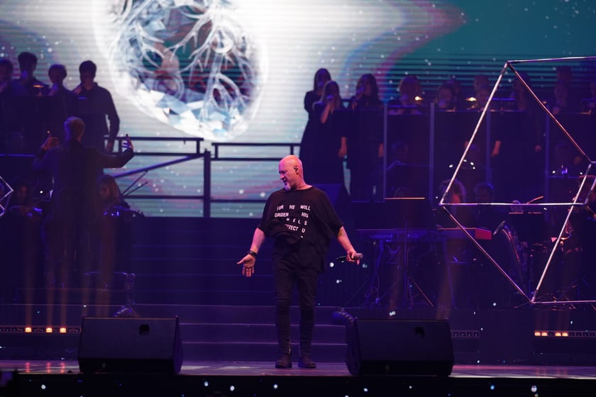 Wielkie show w Hali stulecia. Koncert "Gwiazdozbiór Aniołów. In varietae concordia".