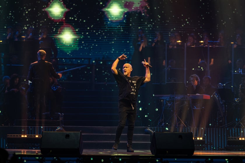 Wielkie show w Hali stulecia. Koncert "Gwiazdozbiór Aniołów. In varietae concordia".