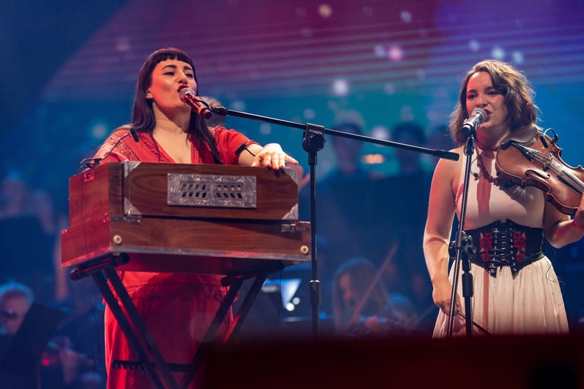 Wielkie show w Hali stulecia. Koncert "Gwiazdozbiór Aniołów. In varietae concordia".