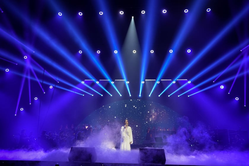 Wielkie show w Hali stulecia. Koncert "Gwiazdozbiór Aniołów. In varietae concordia".