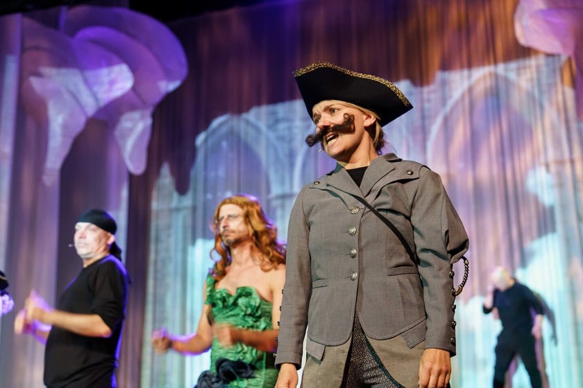 Pr&oacute;ba do spektaklu &bdquo;Sprzedawcy bajek&rdquo; we Wrocławskim Teatrze Lalek