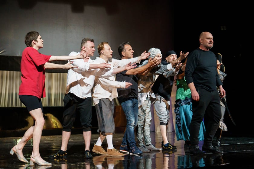 Pr&oacute;ba do spektaklu &bdquo;Sprzedawcy bajek&rdquo; we Wrocławskim Teatrze Lalek