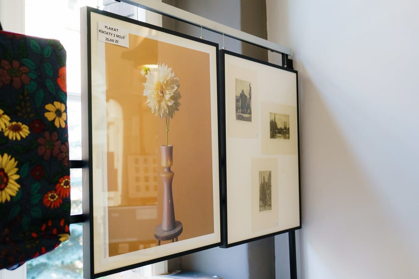 Gadżety w sklepiku Muzeum Narodowego we Wrocławiu