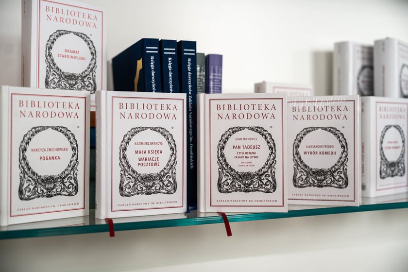 Gadżety w sklepiku Muzeum Pana Tadeusza