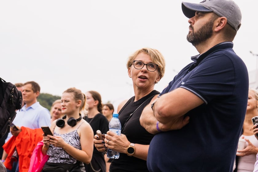 Santander Letnie Brzmienia 2024 &ndash; taki był piątek na Polach Marsowych