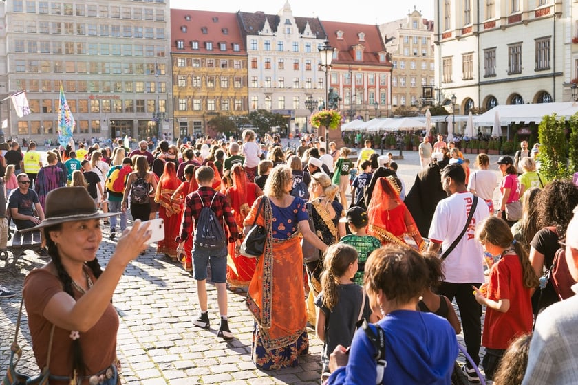 Kolorowa parada Lelenfant na ulicach Wrocławia, 29.07.2024