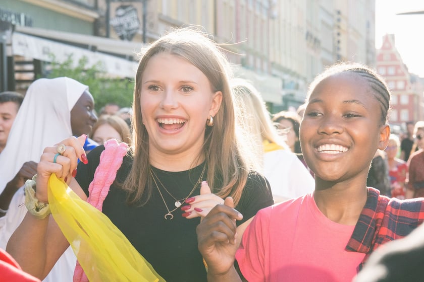 Kolorowa parada Lelenfant na ulicach Wrocławia, 29.07.2024