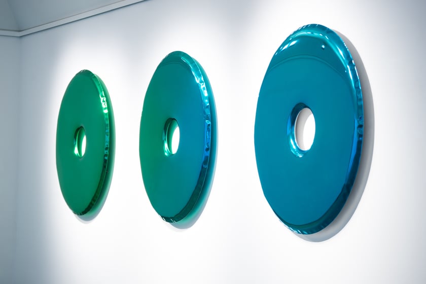 Prace Oskara Zięty precentowane na wystawie indywidulanej w Singapurze