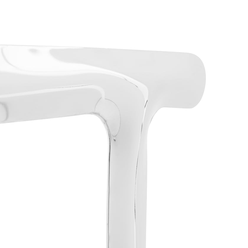 Prace Oskara Zięty precentowane na wystawie indywidulanej w Singapurze