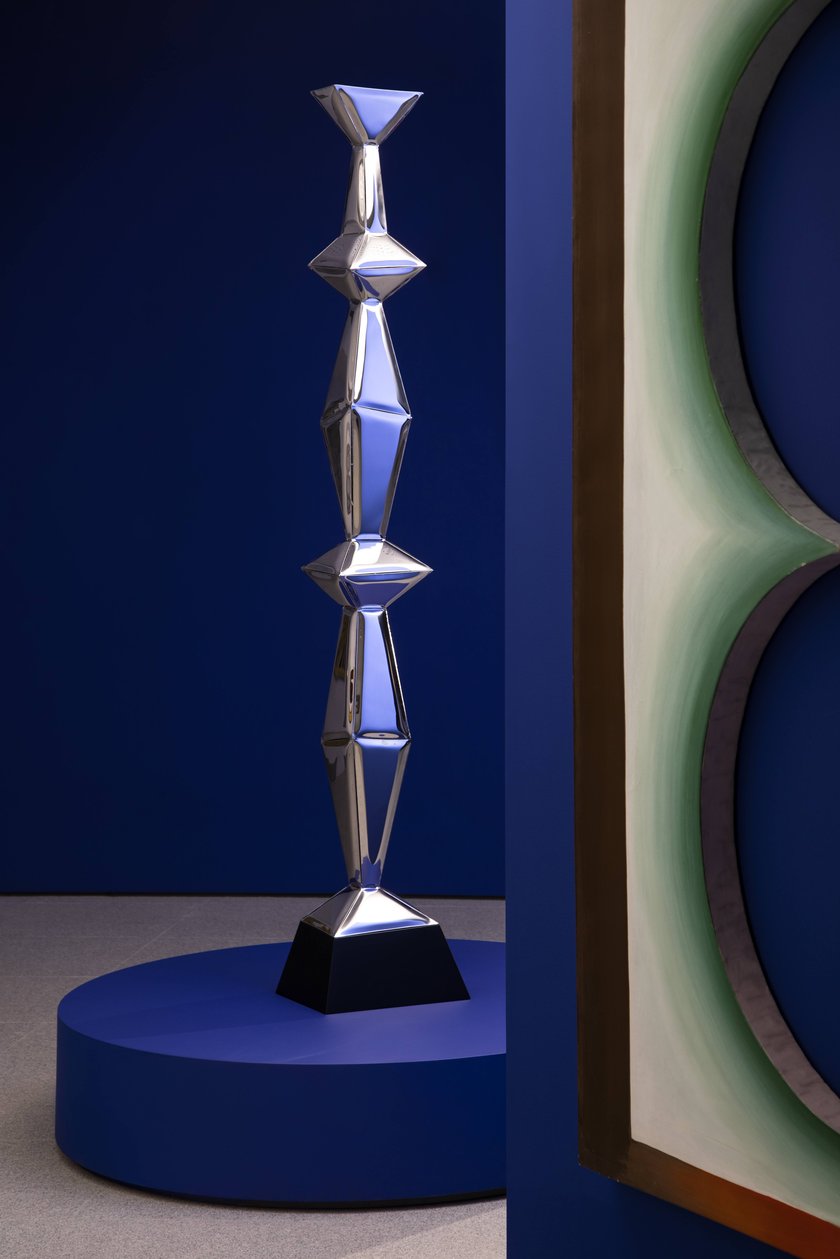 Prace Oskara Zięty precentowane na wystawie indywidulanej w Singapurze