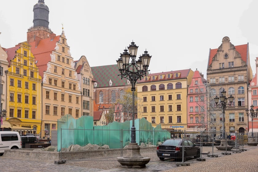 Na wrocławskim Rynku jest już szykowana scena na wielki koncert 11 listopada