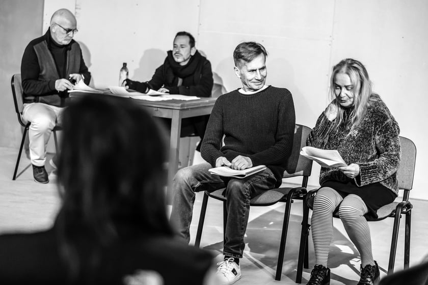 Zdjęcie z próby „Jesieni” w Teatrze Polskim w Podziemiu