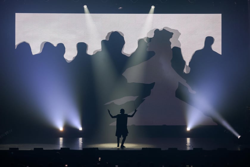 Widowisko "Chłopi Tańcuj Remixed" w Hali Stulecia