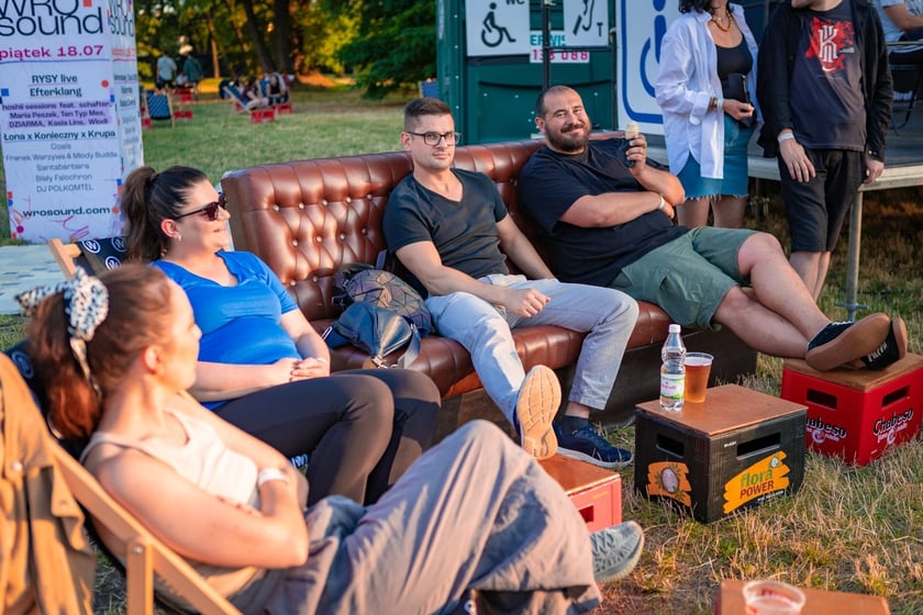 Na zdjęciach sobotni wiecz&oacute;r (19 lipca) na Festiwalu WROsound