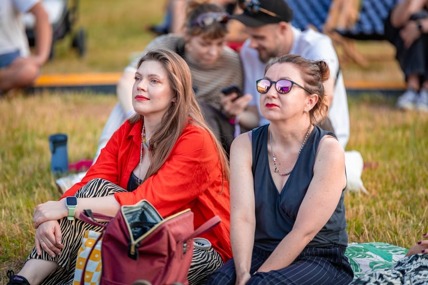 Na zdjęciach sobotni wiecz&oacute;r (19 lipca) na Festiwalu WROsound