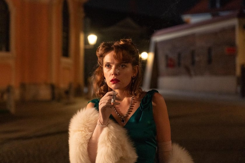 Serial &bdquo;Breslau&rdquo; kręcono we Wrocławiu &ndash; tu bohaterka na Ostrowie Tumskim&nbsp;