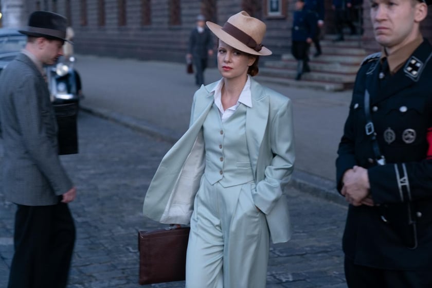 Serial &bdquo;Breslau&rdquo; kręcono we Wrocławiu &ndash; bohaterka na ul. Podwale