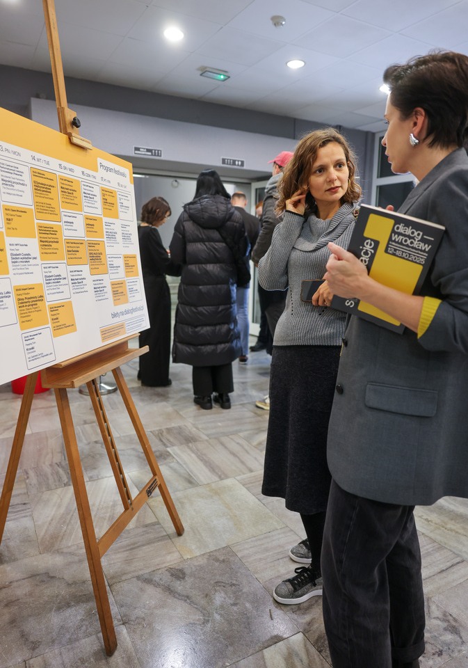 Pierwszy wiecz&oacute;r Festiwalu Dialog-Wrocław 2025