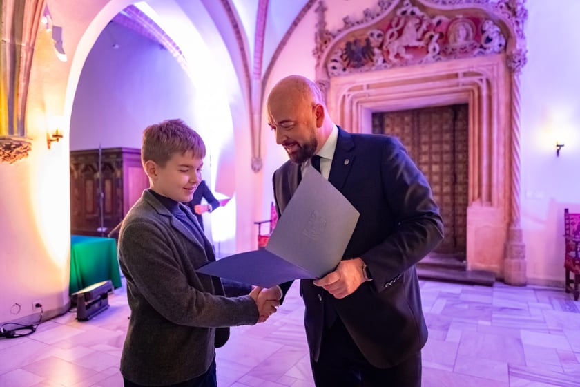 Uroczystość przyznania stypendi&oacute;w dla młodzieży wrocławskiej, uzdolnionej artystycznie