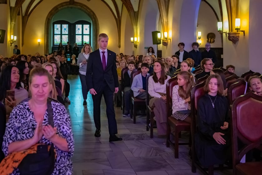 Uroczystość przyznania stypendi&oacute;w dla młodzieży wrocławskiej, uzdolnionej artystycznie