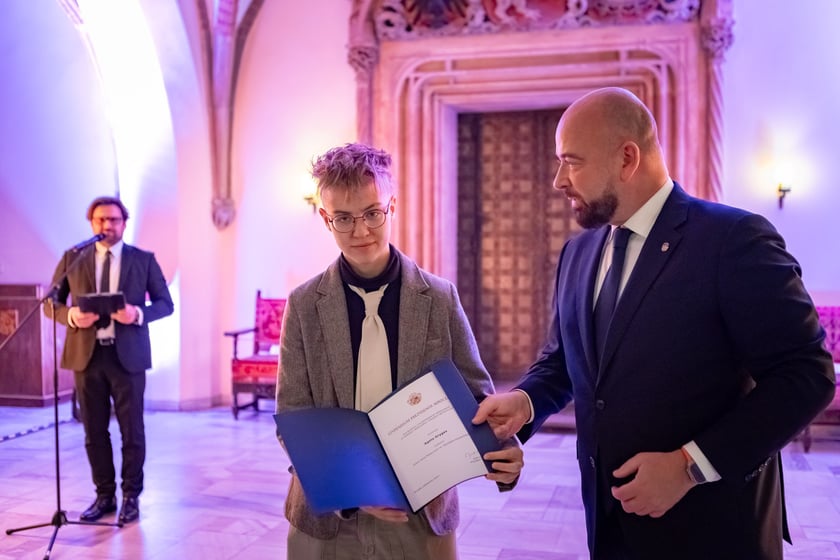 Uroczystość przyznania stypendi&oacute;w dla młodzieży wrocławskiej, uzdolnionej artystycznie