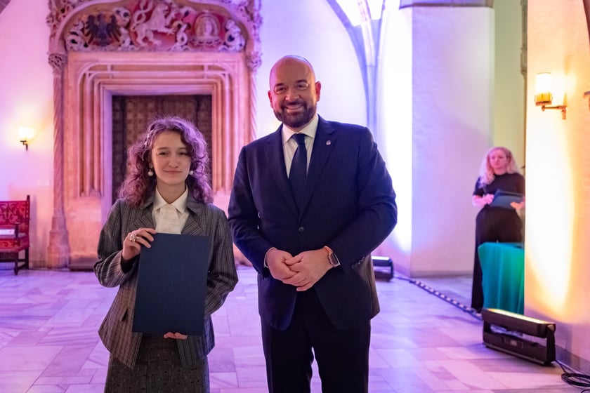 Uroczystość przyznania stypendi&oacute;w dla młodzieży wrocławskiej, uzdolnionej artystycznie