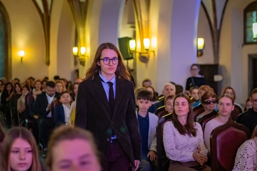 Uroczystość przyznania stypendi&oacute;w dla młodzieży wrocławskiej, uzdolnionej artystycznie