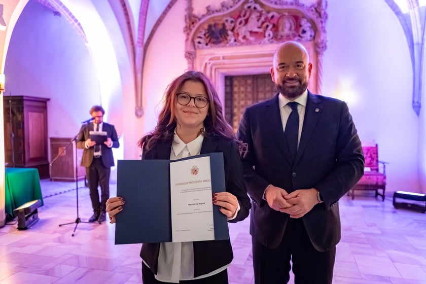 Uroczystość przyznania stypendi&oacute;w dla młodzieży wrocławskiej, uzdolnionej artystycznie