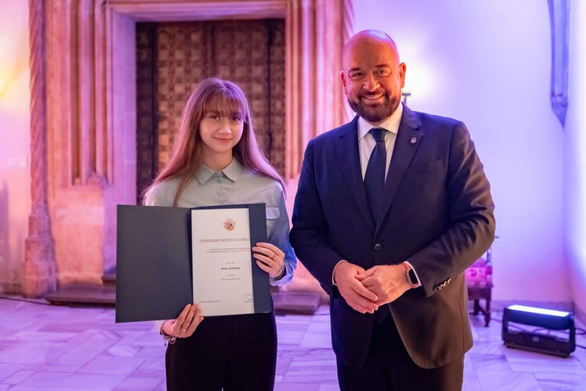 Uroczystość przyznania stypendi&oacute;w dla młodzieży wrocławskiej, uzdolnionej artystycznie