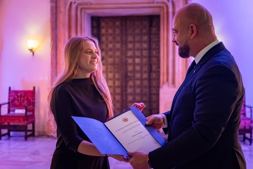 Uroczystość przyznania stypendi&oacute;w dla młodzieży wrocławskiej, uzdolnionej artystycznie